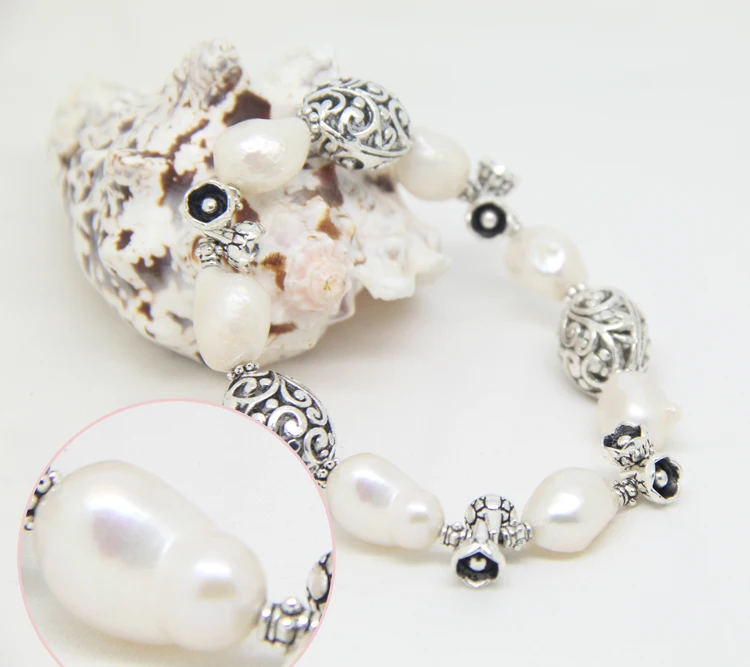 Fashion adjustable white baroque pearl bracelet girl present, freshwater pearl bracelet jewelry for Women party gift
Fashion adjustable white baroque pearl bracelet girl present, freshwater pearl bracelet jewelry for Women party gift
