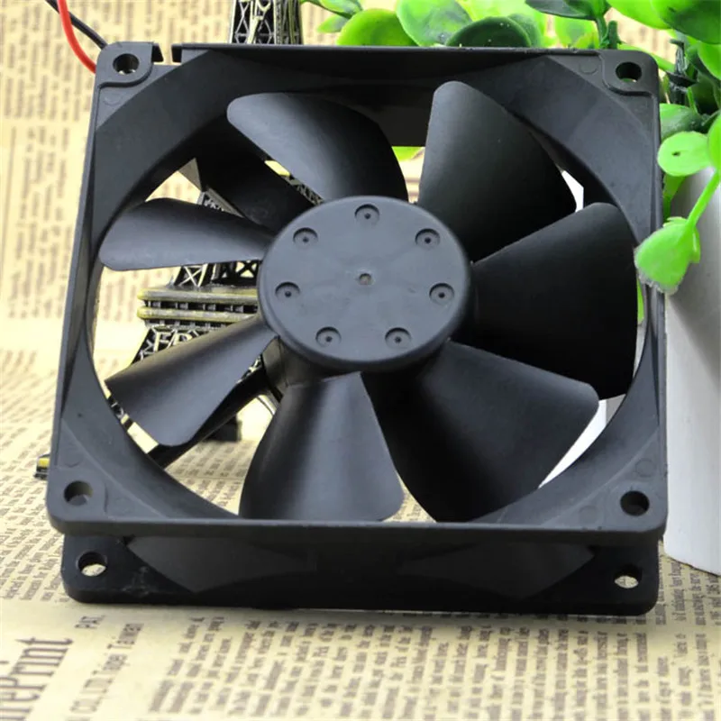 NMB 9225 3610KL-04W-B50 12V 0.43A UPS dedicated fan server inverter fans
NMB 9225 3610KL-04W-B50 12V 0.43A UPS dedicated fan server inverter fans