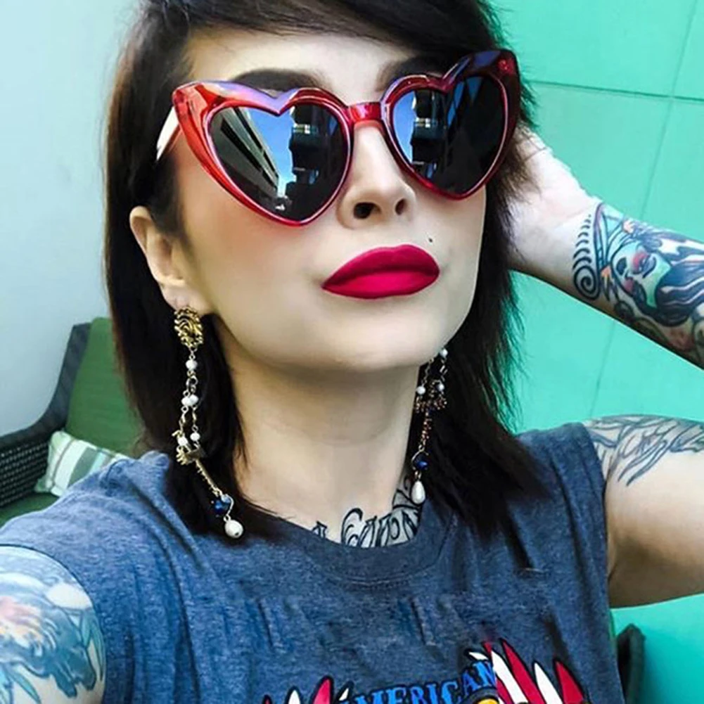 Love Heart Sunglasses Fashion Women Cat Eye Vintage Christmas Gift Black Pink Red Heart Shape Sun Glasses for Women Uv400
Love Heart Sunglasses Fashion Women Cat Eye Vintage Christmas Gift Black Pink Red Heart Shape Sun Glasses for Women Uv400