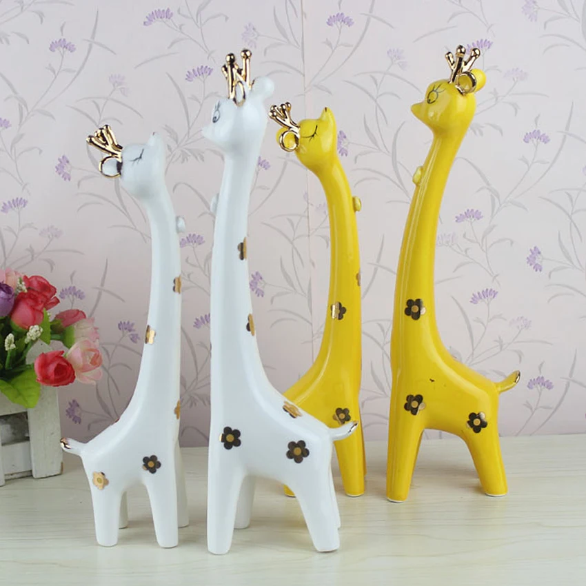 2Pc/set Modern ceramic couples Sika deer home decoration Crafts Furnishing articles Ceramic arts animal figurines wedding gift
2Pc/set Modern ceramic couples Sika deer home decoration Crafts Furnishing articles Ceramic arts animal figurines wedding gift