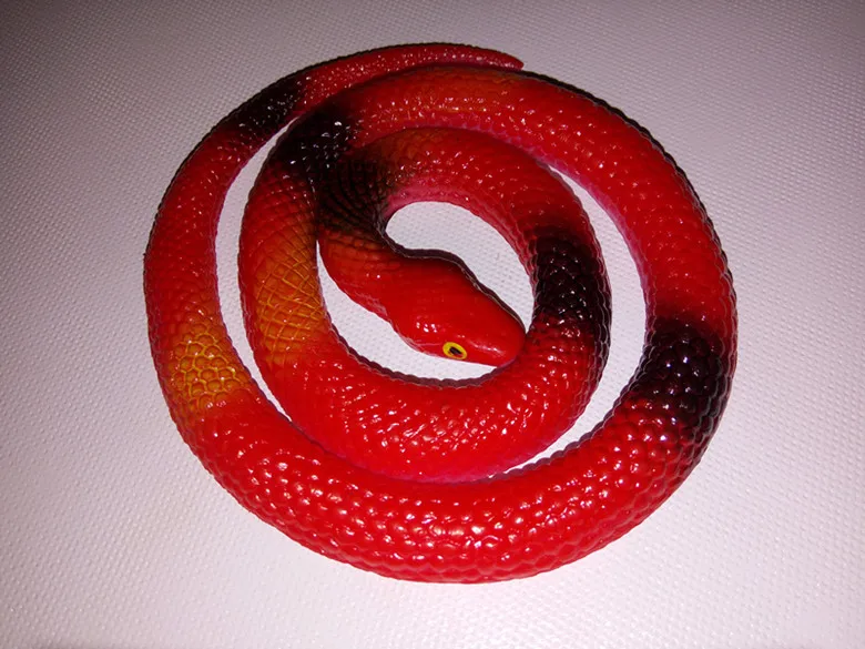 60cm Halloween Realistic Soft Rubber Red Snake Simulation Animal Model Garden Props Joke Prank Gift Gags & Practical Jokes
60cm Halloween Realistic Soft Rubber Red Snake Simulation Animal Model Garden Props Joke Prank Gift Gags & Practical Jokes