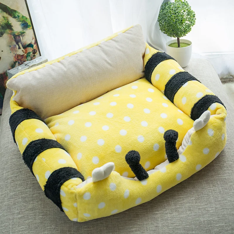 The detachable small dog kennel pet dog bed pad Tactic four summer cat cat dog Bichon pet bed
The detachable small dog kennel pet dog bed pad Tactic four summer cat cat dog Bichon pet bed