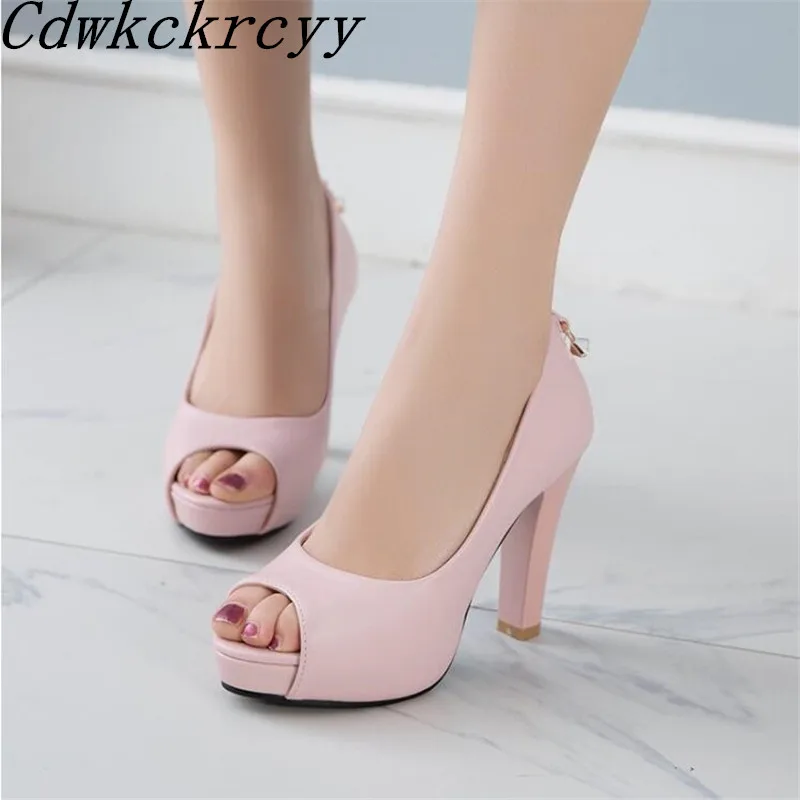 Spring New pattern fashion Simplicity High-heeled Fish mouth Women Shoes black white Pink Sweet Rhinestone Women Shoes size34-43
Spring New pattern fashion Simplicity High-heeled Fish mouth Women Shoes black white Pink Sweet Rhinestone Women Shoes size34-43