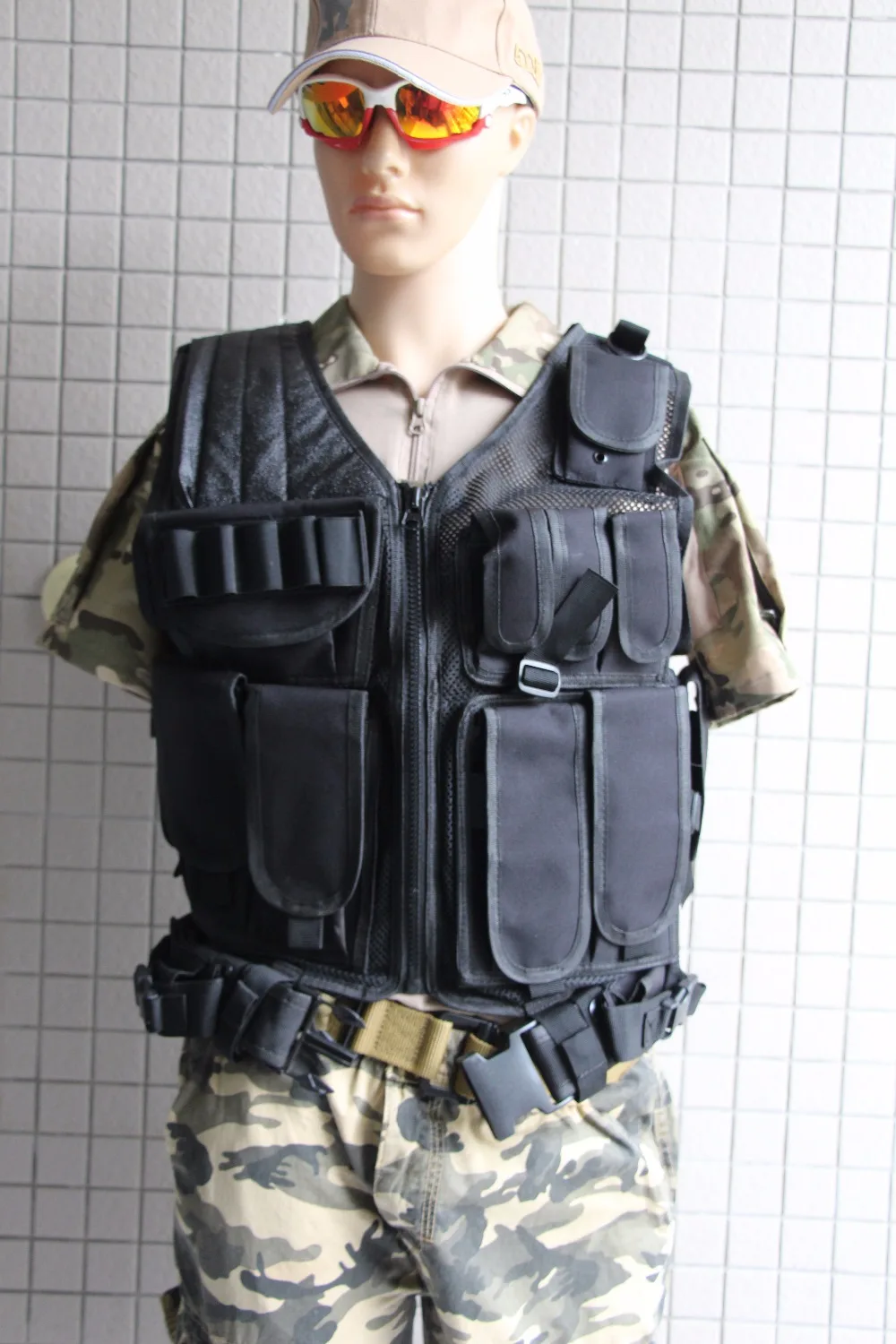 Полицейский военный тактический жилет армированный боди спортивная одежда Molle