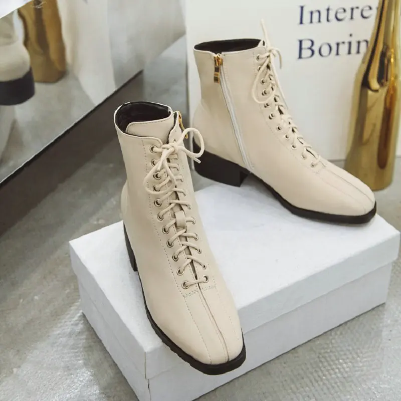 Sianie Tianie 2020 winter autumn new warm woman boots lace up cross-tied black punk women martin boots motorcycle boots size 43
Sianie Tianie 2020 winter autumn new warm woman boots lace up cross-tied black punk women martin boots motorcycle boots size 43