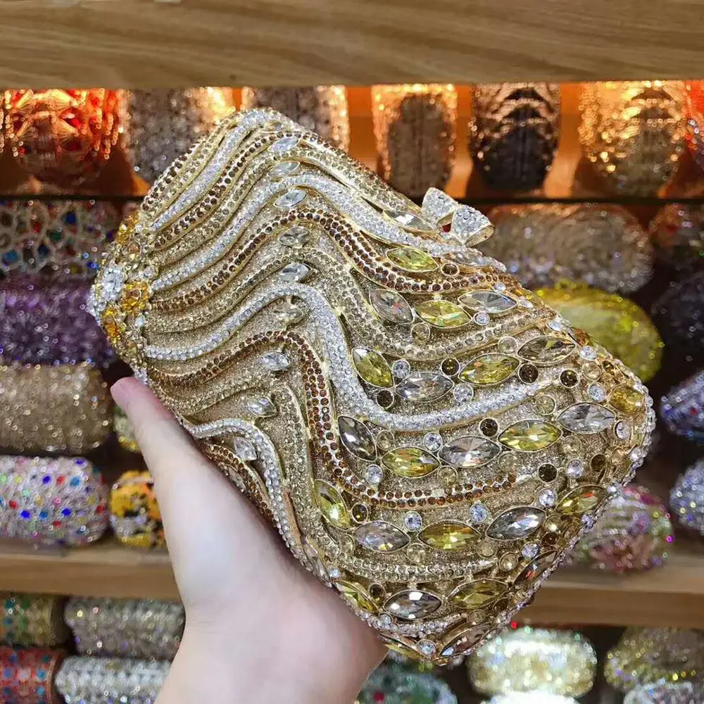 Ladies Bridal wedding party purses elegant purses women evening party handbag wallet luxury diamonds fairy crystal clutches
Ladies Bridal wedding party purses elegant purses women evening party handbag wallet luxury diamonds fairy crystal clutches