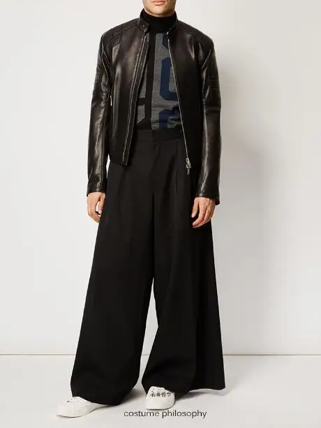 2020 New Men's clothing Hair Stylist fashion street plus size Super loose Bell-bottoms Wide Leg Pants culottes costumes
2020 New Men's clothing Hair Stylist fashion street plus size Super loose Bell-bottoms Wide Leg Pants culottes costumes