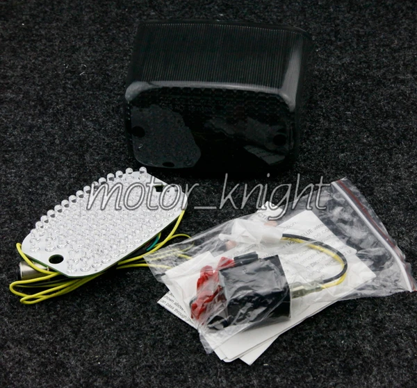 Smoked LED Turn Signals VMAX Tail Light for Yamaha VMAX Virago 700 750 1000 1100
Smoked LED Turn Signals VMAX Tail Light for Yamaha VMAX Virago 700 750 1000 1100