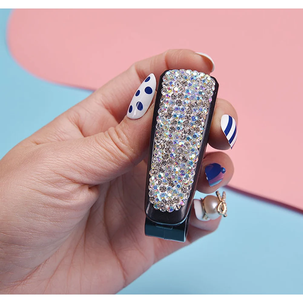 Bling Bling Rhinestones Crystal Car Sun Visor Sunglasses Eyeglasses HolderCar Styling Glasses Auto Fastener Clip Car Styling
Bling Bling Rhinestones Crystal Car Sun Visor Sunglasses Eyeglasses HolderCar Styling Glasses Auto Fastener Clip Car Styling