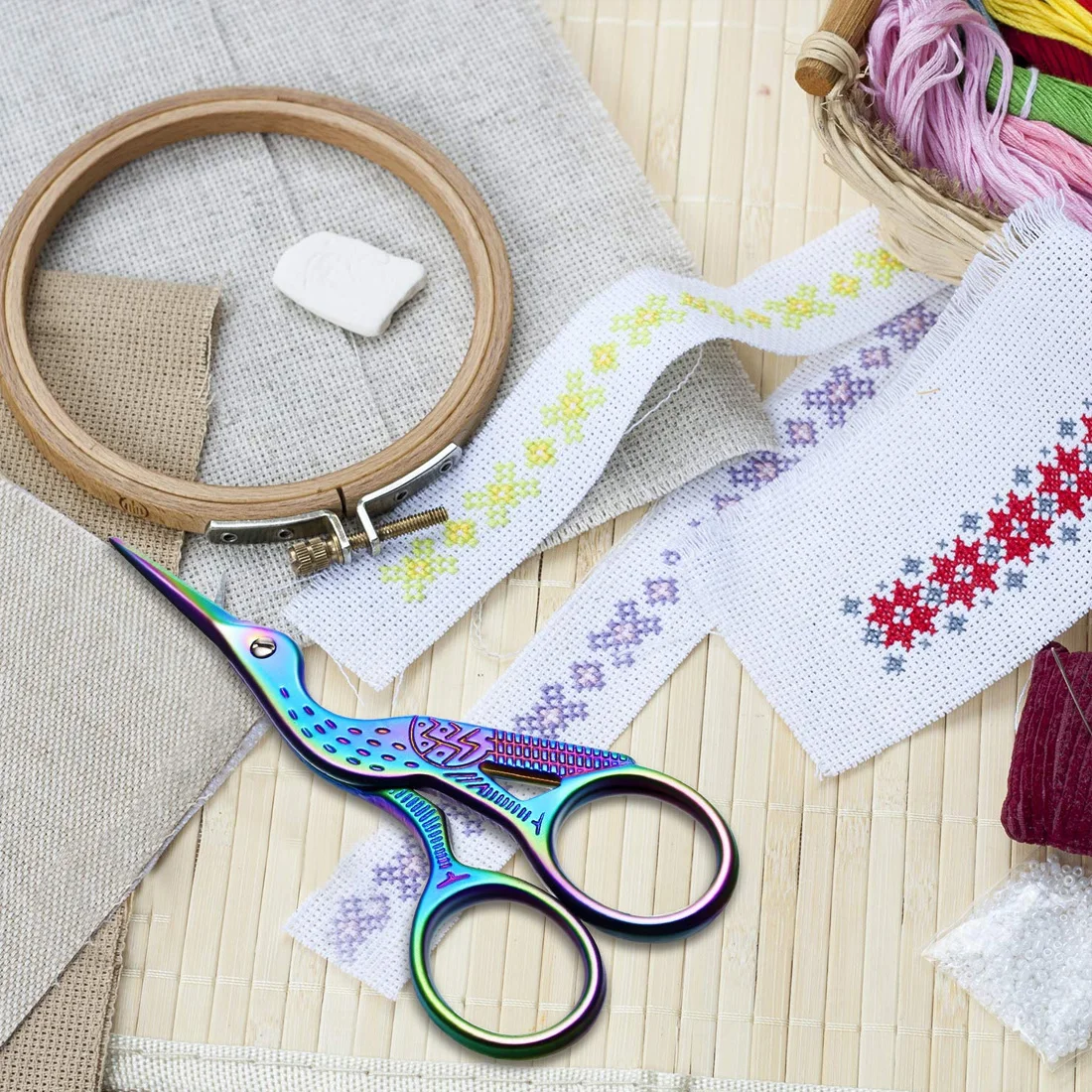 Embroidery Classic Bird Scissors Durable Stainless Steel Manicure Cutter Remover Scissor Nail Cuticle Styling Tool
Embroidery Classic Bird Scissors Durable Stainless Steel Manicure Cutter Remover Scissor Nail Cuticle Styling Tool