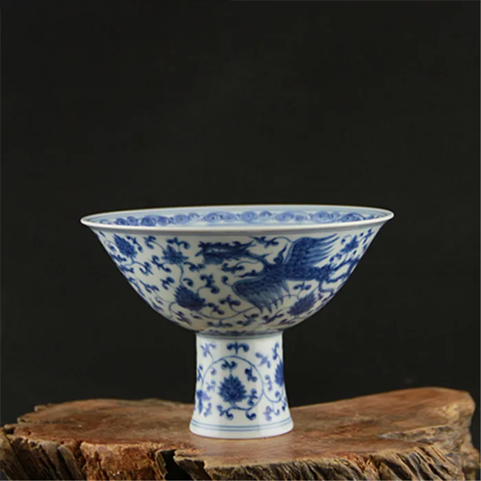 antique MingDynasty porcelain bowl,Blue& white phoenix high bowl,Hand-painted crafts,Decoration,collection &Adornment
antique MingDynasty porcelain bowl,Blue& white phoenix high bowl,Hand-painted crafts,Decoration,collection &Adornment