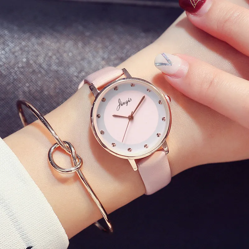 2019 New Creative Simple Sports Brand Casual Quartz Watch Women Crystal Leather Watches Relogio Feminino Wrist Watch Hot Sale
2019 New Creative Simple Sports Brand Casual Quartz Watch Women Crystal Leather Watches Relogio Feminino Wrist Watch Hot Sale