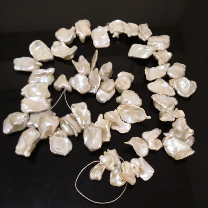 16 inches 10x20mm White Flat Square Side Drilled Natural Baroque Keishi Pearl Loose Strand
16 inches 10x20mm White Flat Square Side Drilled Natural Baroque Keishi Pearl Loose Strand