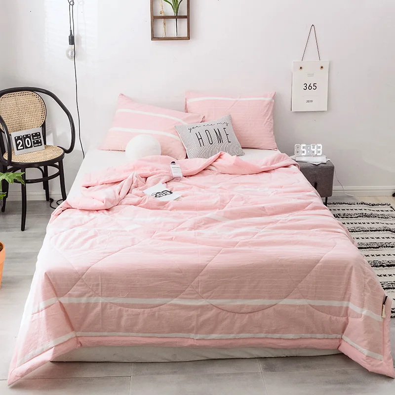 New Arrival Grid/Stripe Air Condition Summer Quilt Comforter Bed Cover Quilting Home Textiles Suitable for Adults Kids 200*230c
New Arrival Grid/Stripe Air Condition Summer Quilt Comforter Bed Cover Quilting Home Textiles Suitable for Adults Kids 200*230c