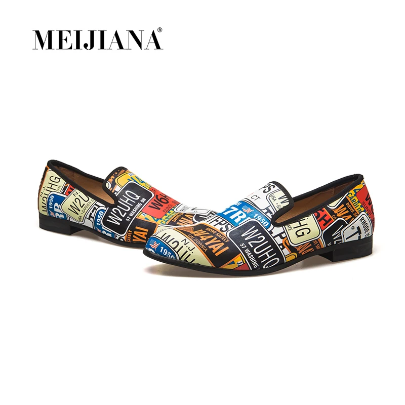 MEIJIANA Moccasins Driving Runway Luxury Stars Printed Color Flower Men Designer Leather Loafers Genuine Floral Casual Loafers
MEIJIANA Moccasins Driving Runway Luxury Stars Printed Color Flower Men Designer Leather Loafers Genuine Floral Casual Loafers