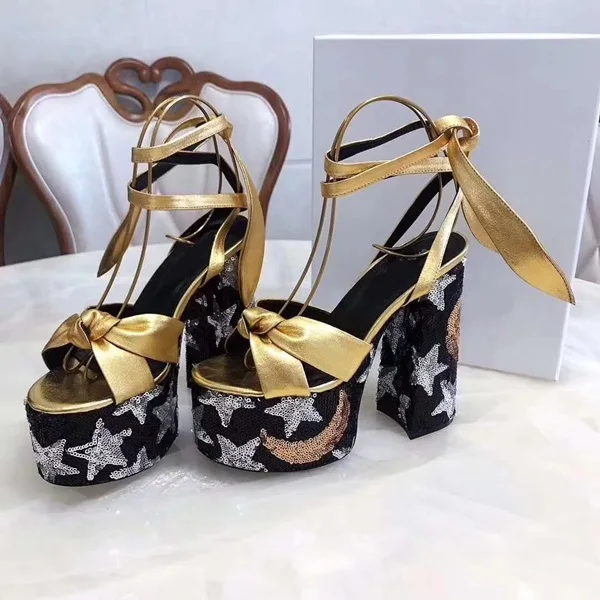 NEW Thick Platform 14 cm High Heel Sandals Women Sexy Ankle Strap Open Toe Real Leather Five Pointed Star Platform Sandalias De
NEW Thick Platform 14 cm High Heel Sandals Women Sexy Ankle Strap Open Toe Real Leather Five Pointed Star Platform Sandalias De