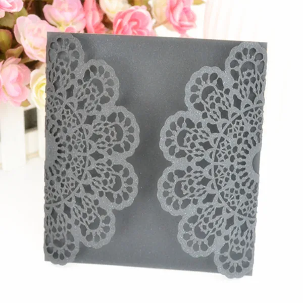 Low price 50pcs/ lot laser cut paper luxury flower lace classical pearl black invitation cards for wedding
Low price 50pcs/ lot laser cut paper luxury flower lace classical pearl black invitation cards for wedding