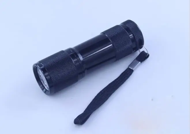 500 pcs/lot DHL Fedex free shipping 395~400 nm Aluminium 9 LED Torch UV Flashlight
500 pcs/lot DHL Fedex free shipping 395~400 nm Aluminium 9 LED Torch UV Flashlight