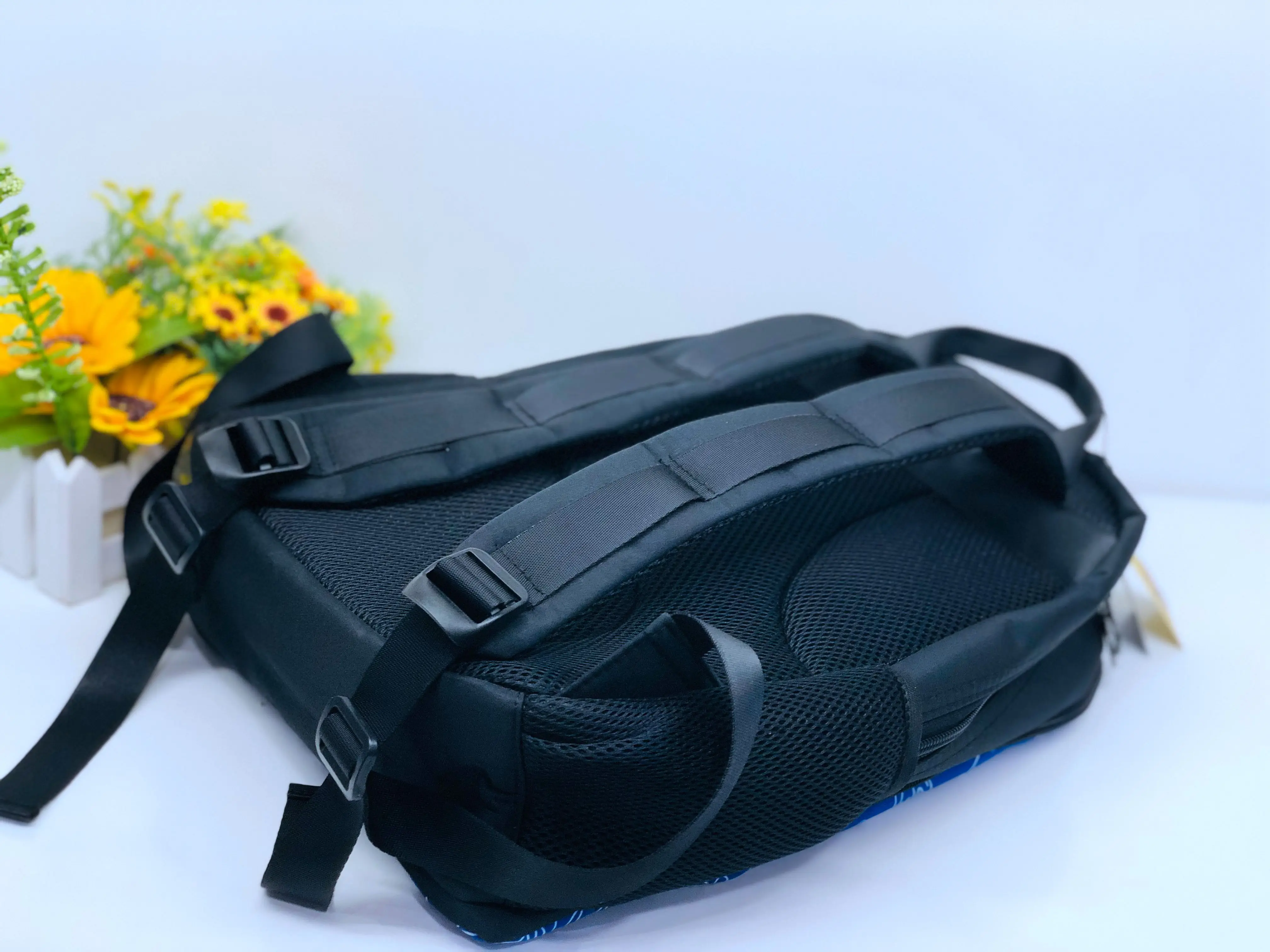 Jiesmart Waterproof Backpack Fashion Travel Bag Casual School Bag light with skull bone & Van Gogh Starry Night
Jiesmart Waterproof Backpack Fashion Travel Bag Casual School Bag light with skull bone & Van Gogh Starry Night