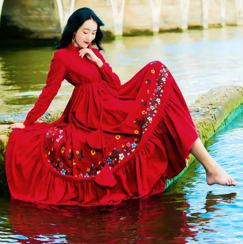 Fashion brand ruffles stitching Literary retro dress female big swing high waist embroidery green longer dress wq478 dropship
Fashion brand ruffles stitching Literary retro dress female big swing high waist embroidery green longer dress wq478 dropship
