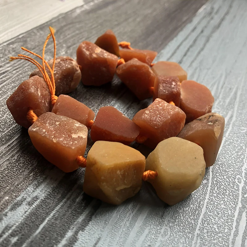RA0002 Natural Rough Stone 25-40MM Raw Red Aventurine Stone Beads Original Raw semiprecious stone
RA0002 Natural Rough Stone 25-40MM Raw Red Aventurine Stone Beads Original Raw semiprecious stone