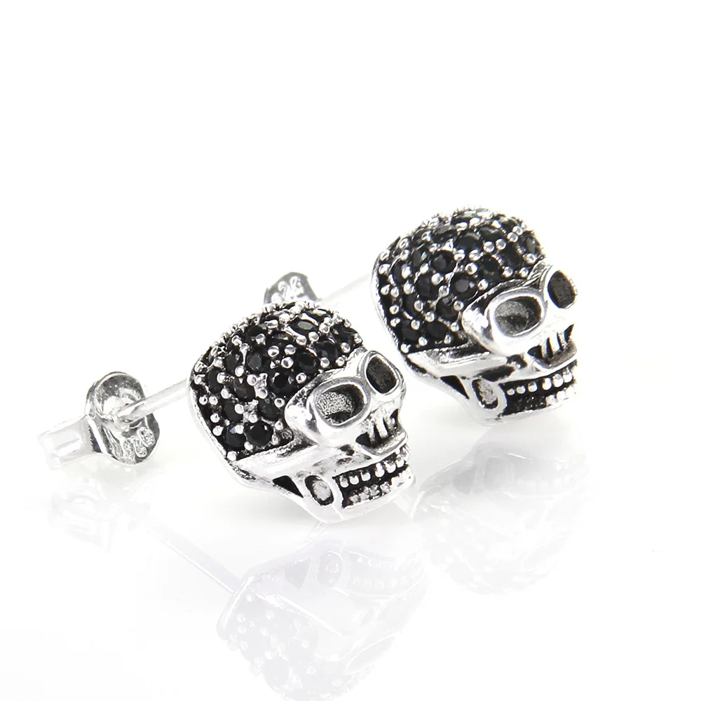 Thomas Skull with Rhinestone Stud Earring, European Rebel Heart Style Jewelry for Men and Women TS-E45
Thomas Skull with Rhinestone Stud Earring, European Rebel Heart Style Jewelry for Men and Women TS-E45