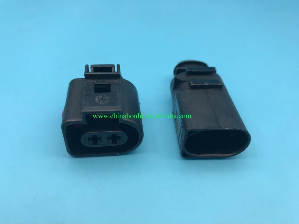 2 Pin 3.5mm Male And Female Auto Temp Sensor Plug Electric Horn Socket Connector 1J0973722 1717692-1 8D0973822
2 Pin 3.5mm Male And Female Auto Temp Sensor Plug Electric Horn Socket Connector 1J0973722 1717692-1 8D0973822