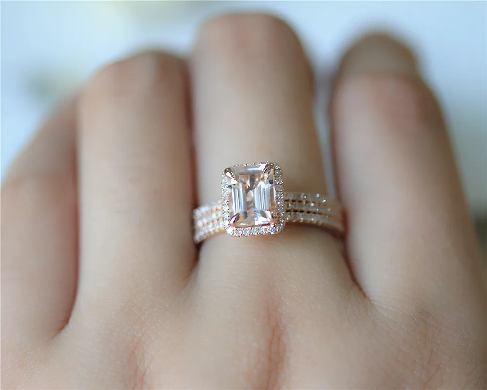 DUPUY 3pcs 14K Rose Gold Set VS 7*9mm Emerald Cut Morganite Engagement Ring Set Pave Setting Half Eternity Diamond Wedding Rings
DUPUY 3pcs 14K Rose Gold Set VS 7*9mm Emerald Cut Morganite Engagement Ring Set Pave Setting Half Eternity Diamond Wedding Rings