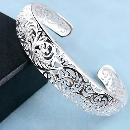 Women 925 Sterling Bezel Hollow Cuff Bangle Open Bracelet Stainless Steel Bracelet Vintage Fashion Jewelry Gift
Women 925 Sterling Bezel Hollow Cuff Bangle Open Bracelet Stainless Steel Bracelet Vintage Fashion Jewelry Gift