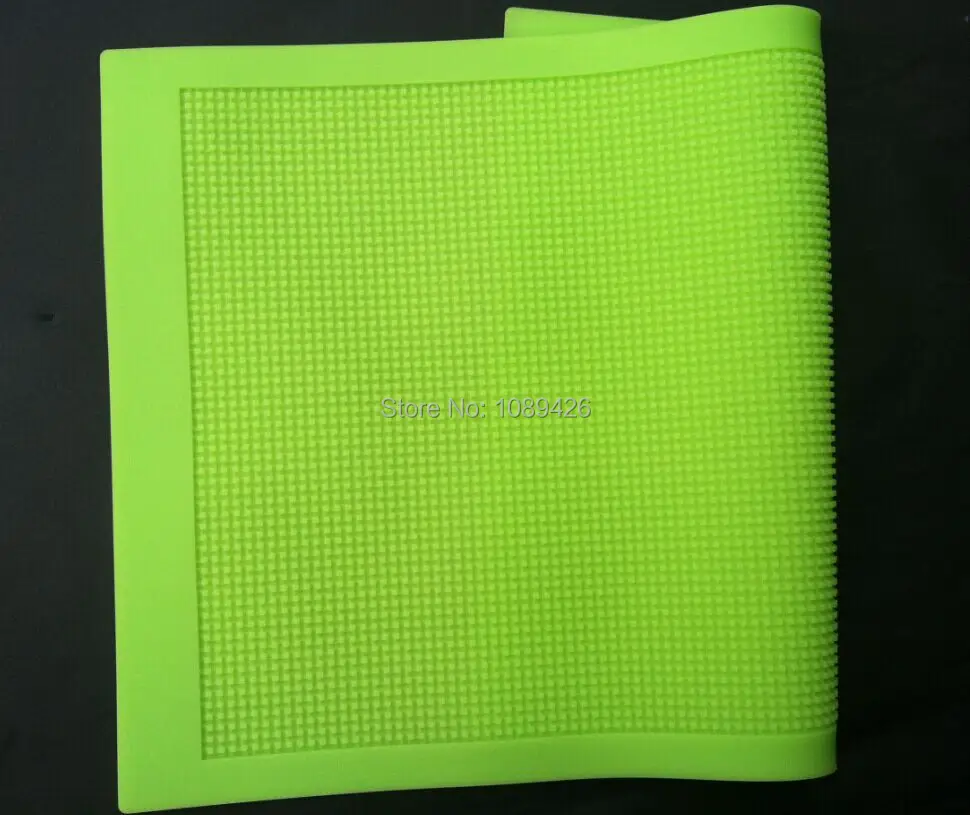 Small Check Silicone Mat to Create Sugar Lace Fondant Cake Decorating Tools Baking Mold
Small Check Silicone Mat to Create Sugar Lace Fondant Cake Decorating Tools Baking Mold