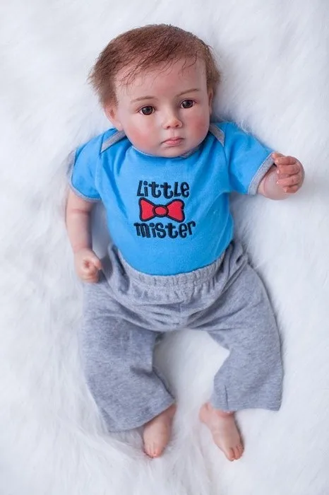 22" real Bebe alive reborn dolls soft cloth body silicone reborn babies dolls for children xmas gift play house toys bonecas
22" real Bebe alive reborn dolls soft cloth body silicone reborn babies dolls for children xmas gift play house toys bonecas