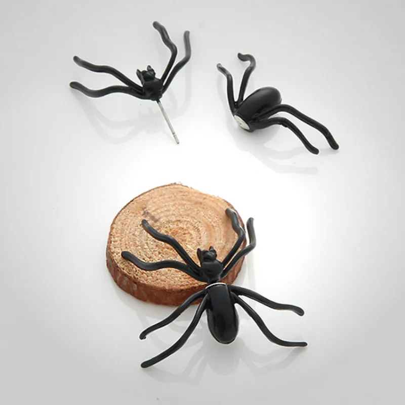 1 шт. черный паук ушной гвоздь приколы розыгрыши Хэллоуин гаджет пластиковая