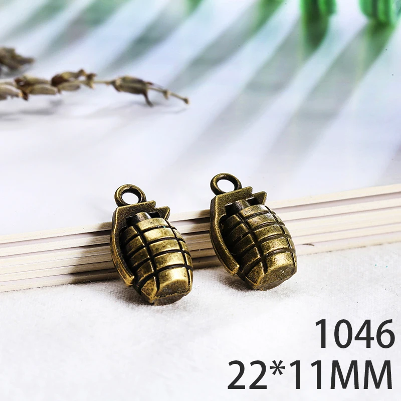 22*11mm 2pcs Pistol Alloy Pendant For Diy Jewelry Making 2 Colors Antique Silver Antique Bronze No.1046
22*11mm 2pcs Pistol Alloy Pendant For Diy Jewelry Making 2 Colors Antique Silver Antique Bronze No.1046