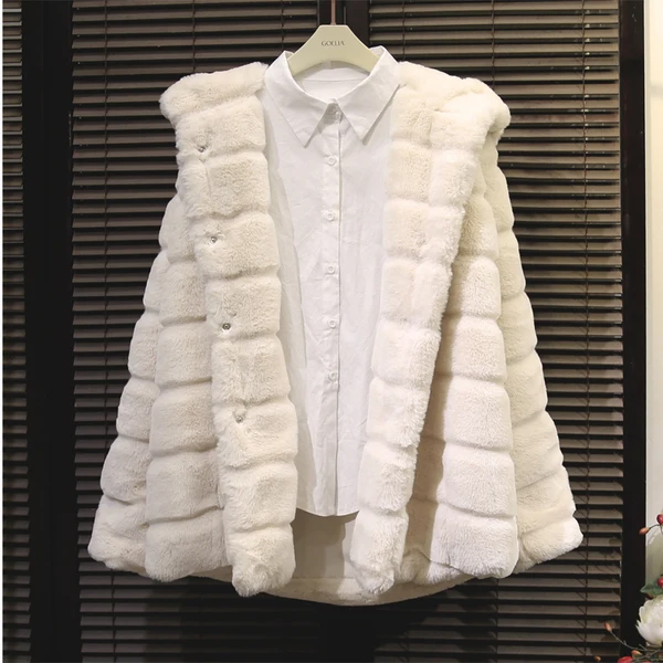 2018 autumn and winter new Korean version of the imitation fox fur grass hooded long section Rex Rabbit Fur coat
2018 autumn and winter new Korean version of the imitation fox fur grass hooded long section Rex Rabbit Fur coat