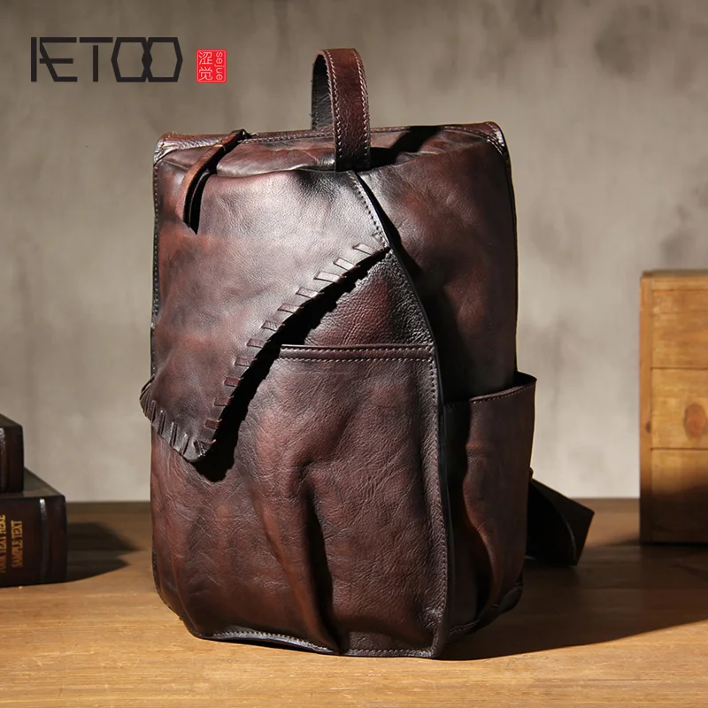 AETOO Men's leather chest bag, planted cowhide retro do old hand-held stiletto bag
AETOO Men's leather chest bag, planted cowhide retro do old hand-held stiletto bag