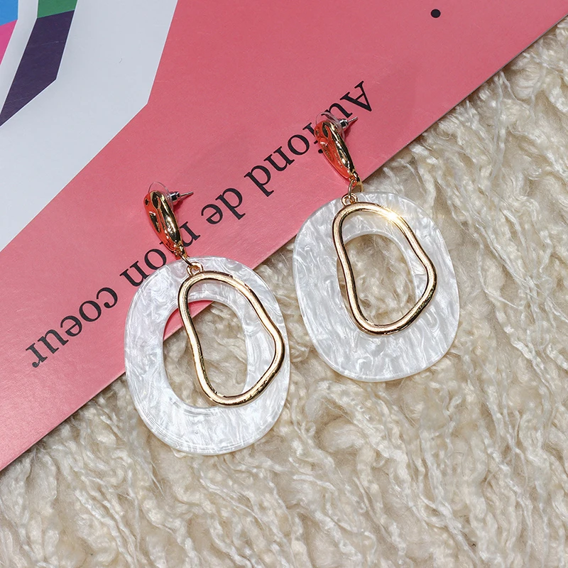 European American Fashion Exaggerated Irregular Acrylic Earrings For Women Gift Large Drop Earrings S925 Needle L5E733
European American Fashion Exaggerated Irregular Acrylic Earrings For Women Gift Large Drop Earrings S925 Needle L5E733