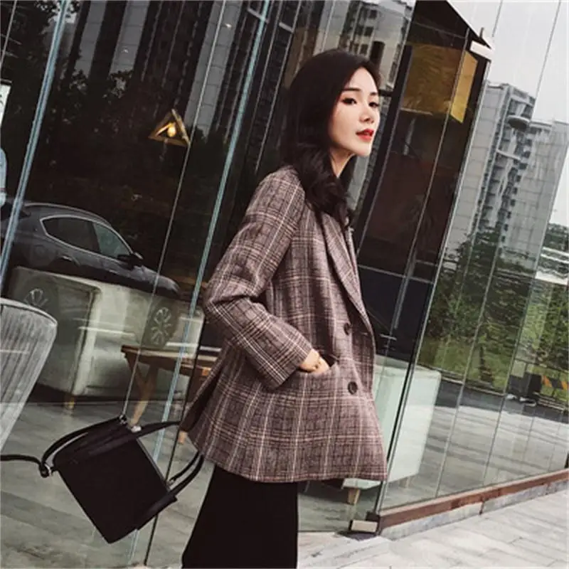 Retro Plaid Blazers female jacket small suit women New high quality Woolen loose Long sleeve suit female Blazers women coat
Retro Plaid Blazers female jacket small suit women New high quality Woolen loose Long sleeve suit female Blazers women coat