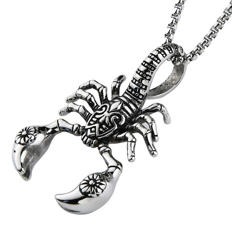 New dazzling dice pendant necklace stainless steel insect pendant chain necklace bionic jewelry Christmas gift
New dazzling dice pendant necklace stainless steel insect pendant chain necklace bionic jewelry Christmas gift