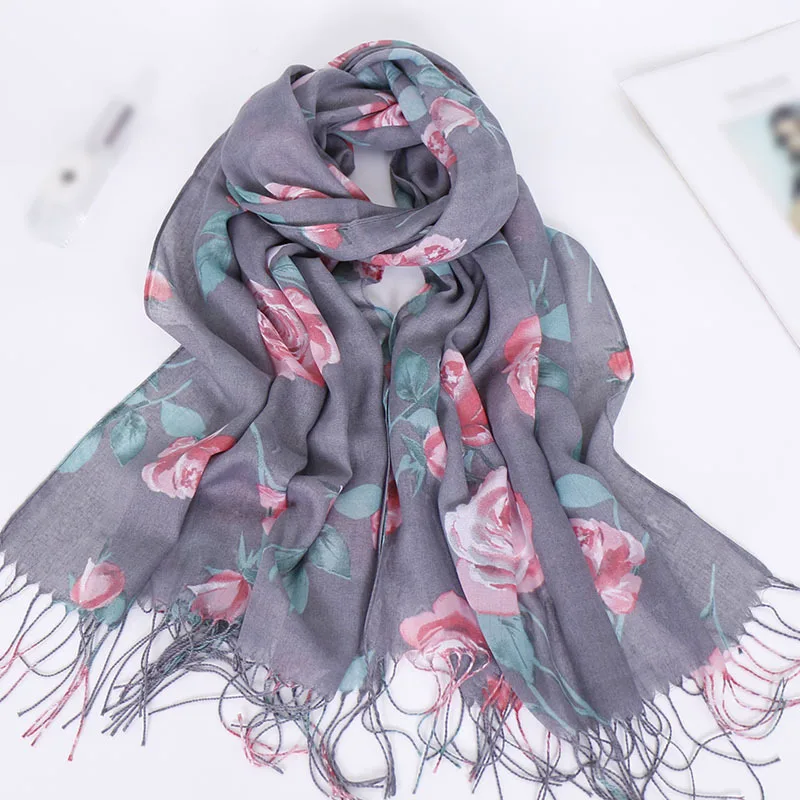 2019 New Luxury Brand Vintage Floral Tassel Viscose Shawl Scarf Women Print Wraps and Shawls Pashmina Stole Muslim Hijab Echarpe
2019 New Luxury Brand Vintage Floral Tassel Viscose Shawl Scarf Women Print Wraps and Shawls Pashmina Stole Muslim Hijab Echarpe