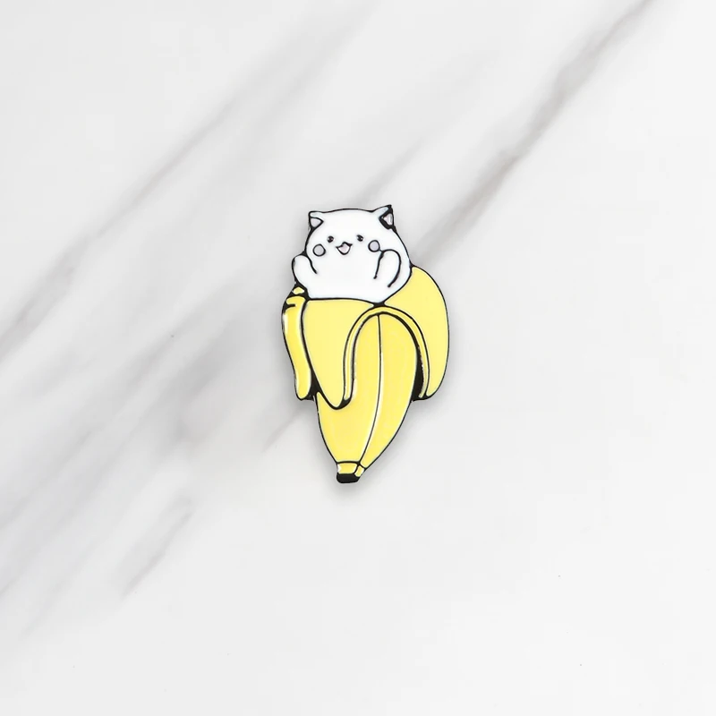 Hug me! Enamel Brooches Cartoon Lovely Cat Banana Button Pins for clothes bag Badge Cute Animal Jewelry Gift for friends kids
Hug me! Enamel Brooches Cartoon Lovely Cat Banana Button Pins for clothes bag Badge Cute Animal Jewelry Gift for friends kids