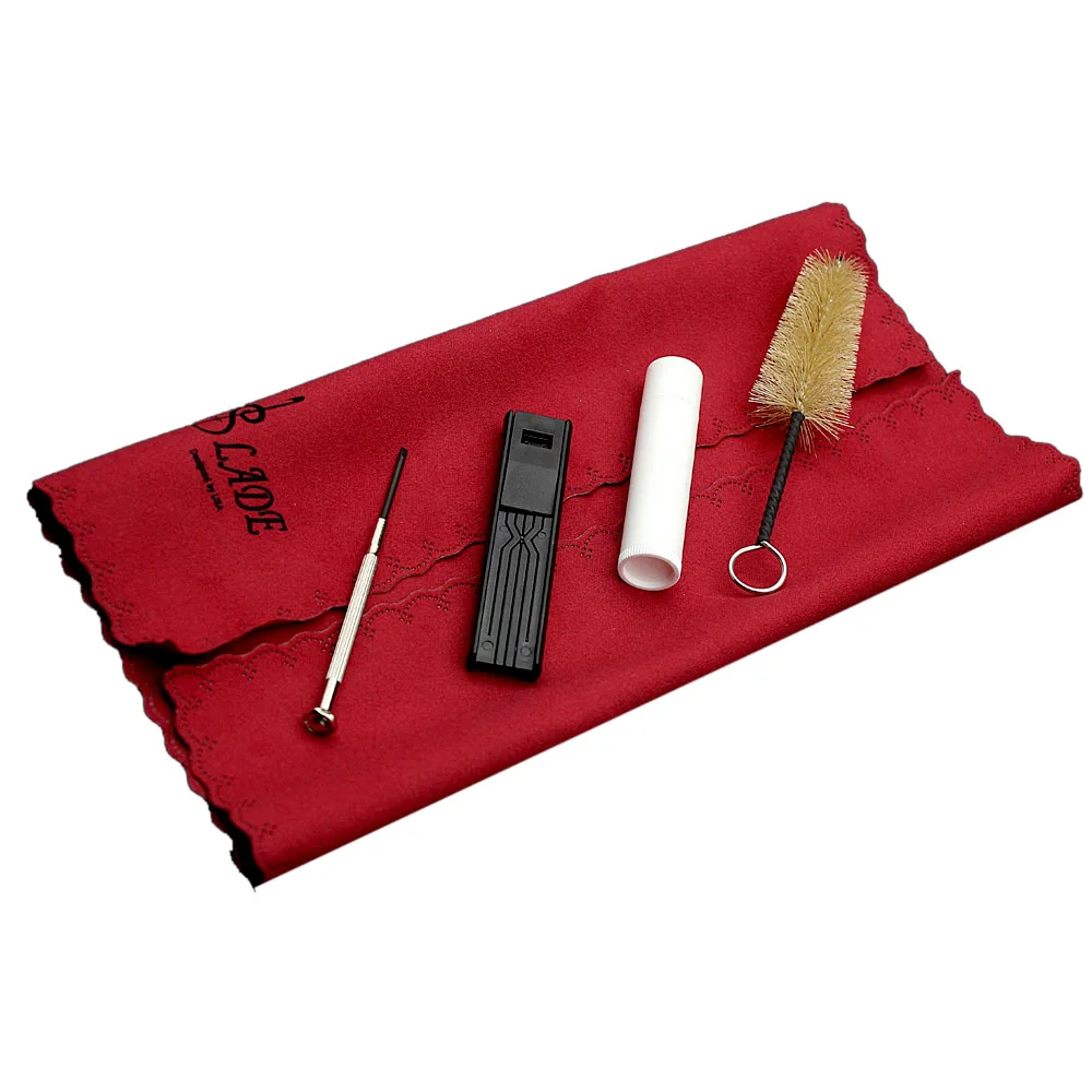 New 1 Set 5-in-1 Saxophone Knife +Reed+Cleaning Cloth+Brush+Cork Grease Flute Clarinet Accessories Kit
New 1 Set 5-in-1 Saxophone Knife +Reed+Cleaning Cloth+Brush+Cork Grease Flute Clarinet Accessories Kit