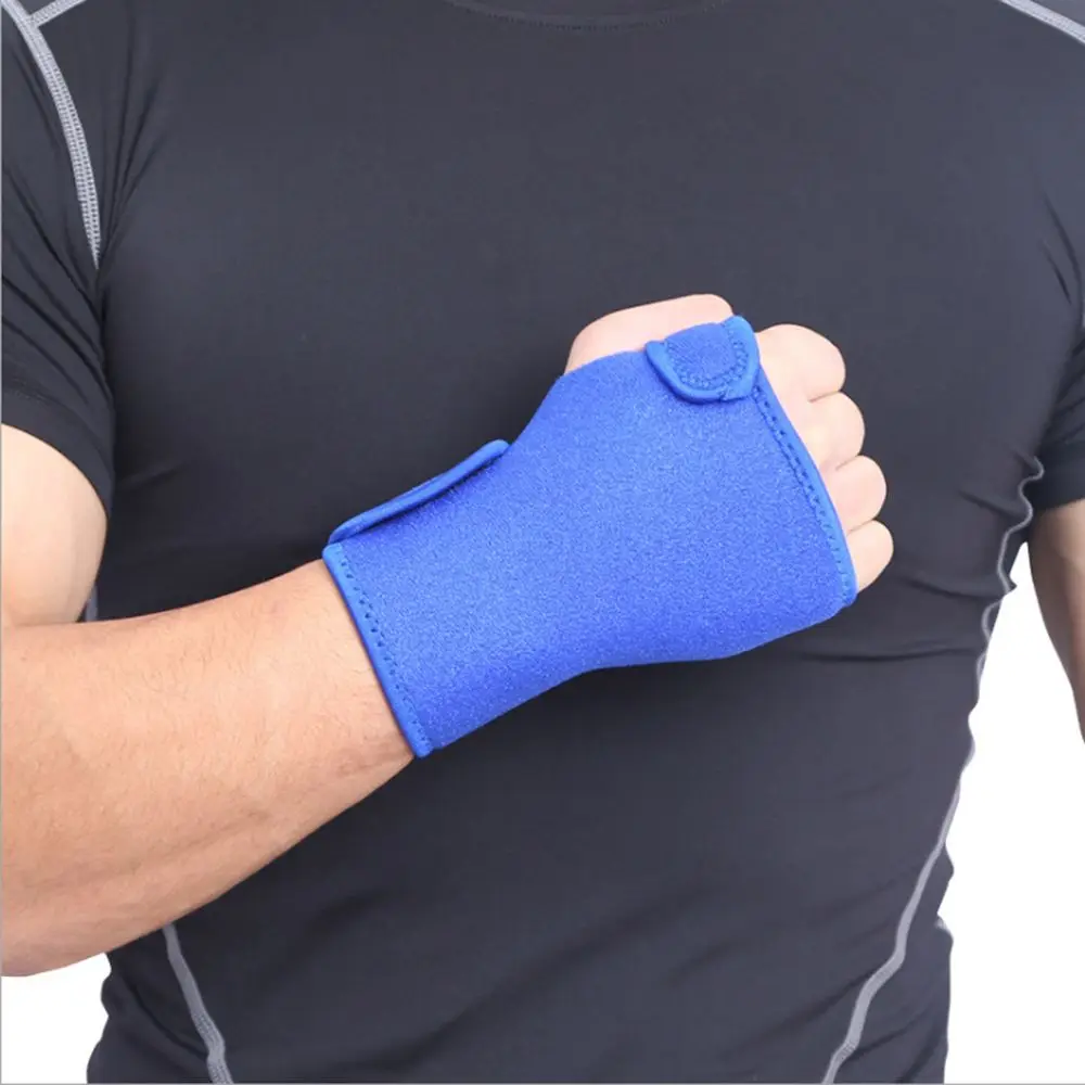 Outdoor Sports Wrist Steel Plate Palms Rest Fixed Protection Wrist Removable Adjustment Protector Wrist Support Men Handguard
Outdoor Sports Wrist Steel Plate Palms Rest Fixed Protection Wrist Removable Adjustment Protector Wrist Support Men Handguard