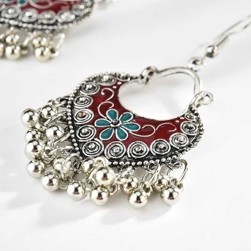 Vintage Ethnic Tribal Fan Shaped Dangle Earrings For Women Indian Turkish Carved Flower Earrings Jhumka Pendant Mujer L4E711
Vintage Ethnic Tribal Fan Shaped Dangle Earrings For Women Indian Turkish Carved Flower Earrings Jhumka Pendant Mujer L4E711