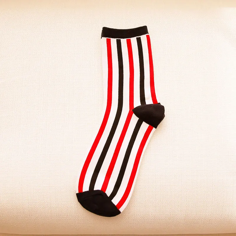 Japan Harajuku Striped Ankle Vintage Socks For Women Art Casual Female 5 Colors Striped Cotton Funny Patterned Socks Cartoon Sox
Japan Harajuku Striped Ankle Vintage Socks For Women Art Casual Female 5 Colors Striped Cotton Funny Patterned Socks Cartoon Sox