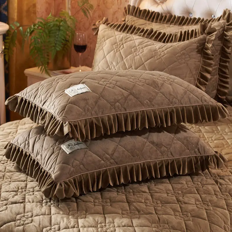 Famvotar 3-piece Luxury Quilt Set With Shams Geometric & Love Pattern Embroidery Patchwork Quilted Bedspreads Queen Size
Famvotar 3-piece Luxury Quilt Set With Shams Geometric & Love Pattern Embroidery Patchwork Quilted Bedspreads Queen Size