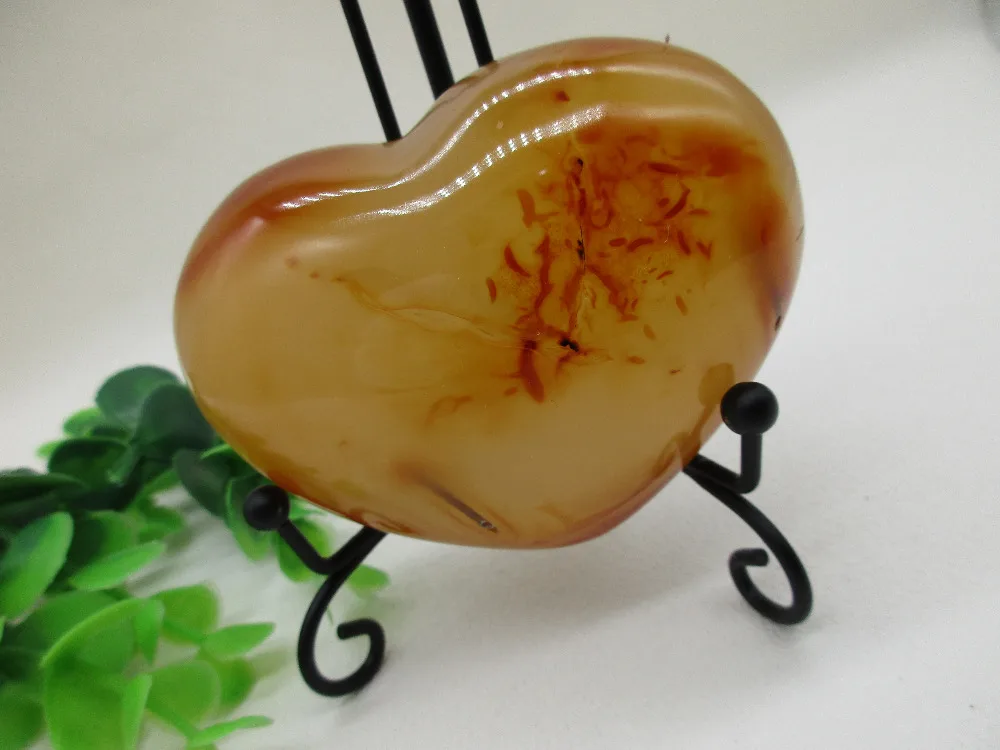 Natural Heart Shaped Red Yellow Agate Crystal Specimens Healing Home Decorations Furnishing Articles Crafts collectio
Natural Heart Shaped Red Yellow Agate Crystal Specimens Healing Home Decorations Furnishing Articles Crafts collectio