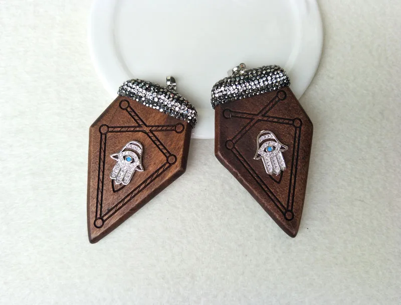 6 pcs Pearl crystal wood arrowhead Pendant,With Crystal rhinestone Zircon Paved Pendants ,For Jewelry Making PD545
6 pcs Pearl crystal wood arrowhead Pendant,With Crystal rhinestone Zircon Paved Pendants ,For Jewelry Making PD545