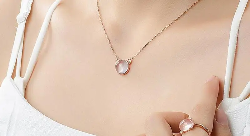 LUKENI Top Quality Silver 925 Female Choker Necklace Jewelry Girl Vintage Zircon Pink Pendant Necklace For Women Accessories Hot
LUKENI Top Quality Silver 925 Female Choker Necklace Jewelry Girl Vintage Zircon Pink Pendant Necklace For Women Accessories Hot
