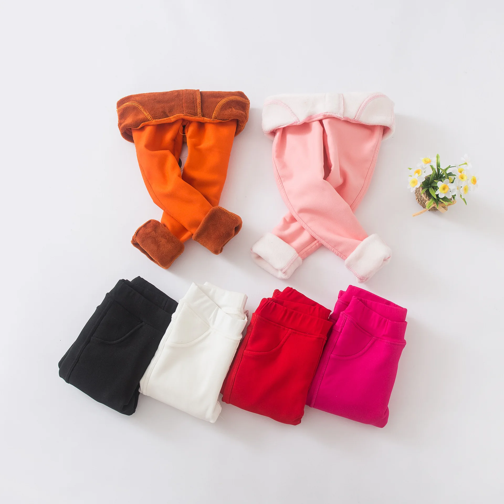 2017 Children Trousers Baby Girl Clothes Candy Colors Kids Leggings for Girls Stretch Pants Plus Cashmere Pencil Pants Wholesale
2017 Children Trousers Baby Girl Clothes Candy Colors Kids Leggings for Girls Stretch Pants Plus Cashmere Pencil Pants Wholesale