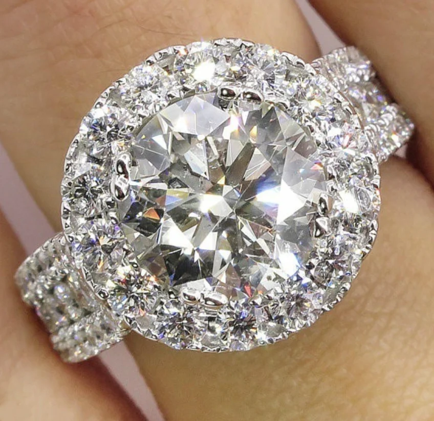 Victoria Drop Shipping Luxury Jewelry Sparkling Big 5A Zirconia CZ 925 Silver Fill Pave Party Wedding Band Ring for Lovers' Gift
Victoria Drop Shipping Luxury Jewelry Sparkling Big 5A Zirconia CZ 925 Silver Fill Pave Party Wedding Band Ring for Lovers' Gift